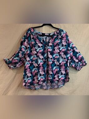 crown & ivy Navy Tropical Flamingo Print Blouse 🦩